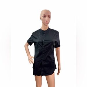 H&M Women’s Size Small Short Sleeve  Muscle Fit Solid Black Button Down Shirt